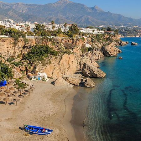 Wonderful Flat With Seaview In Nerja Apartment ภายนอก รูปภาพ